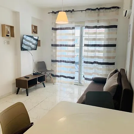 Makenzi * Larnaca